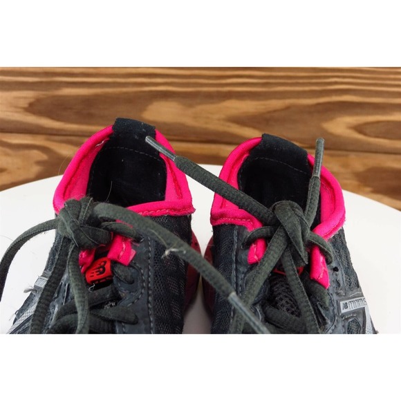 New Balance Women Size 6.5 M Black Running Mesh Wt20gp - Picture 3 of 9